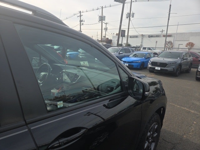 Thumbnail: 2024 Honda Passport - 13