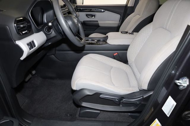 Thumbnail: 2023 Honda Pilot - 11