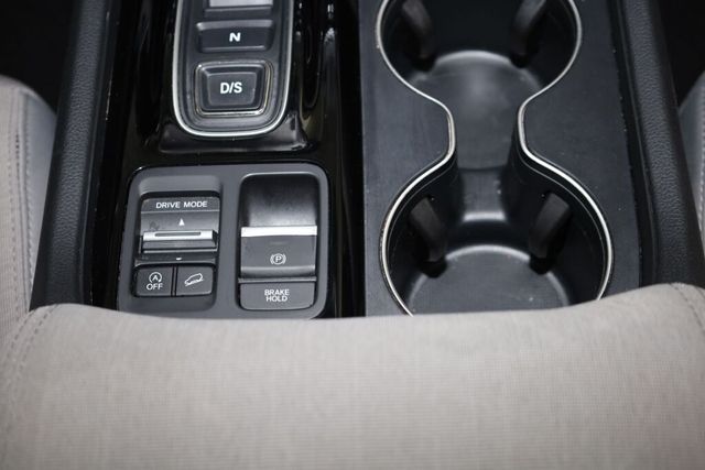 Thumbnail: 2023 Honda Pilot - 33
