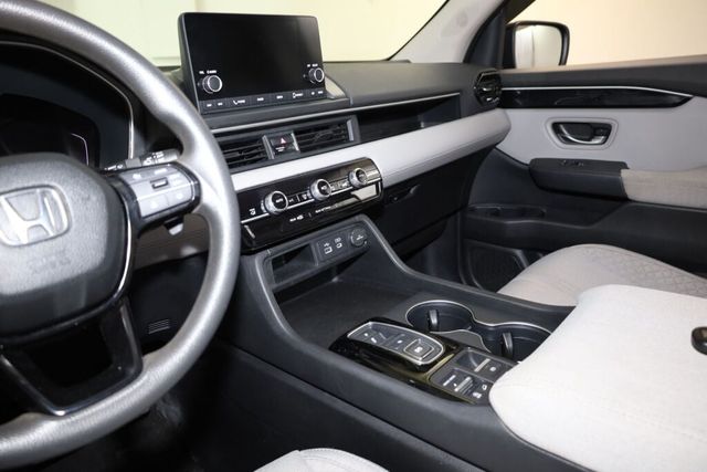 Thumbnail: 2023 Honda Pilot - 9