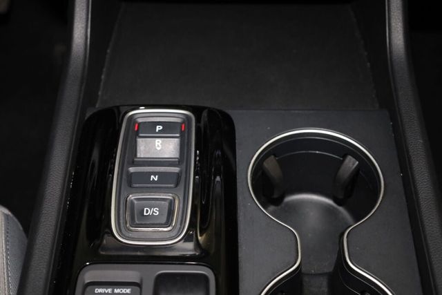 Thumbnail: 2023 Honda Pilot - 16