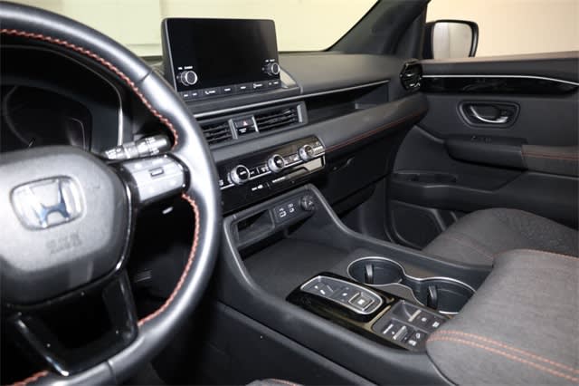 Thumbnail: 2023 Honda Pilot - 32