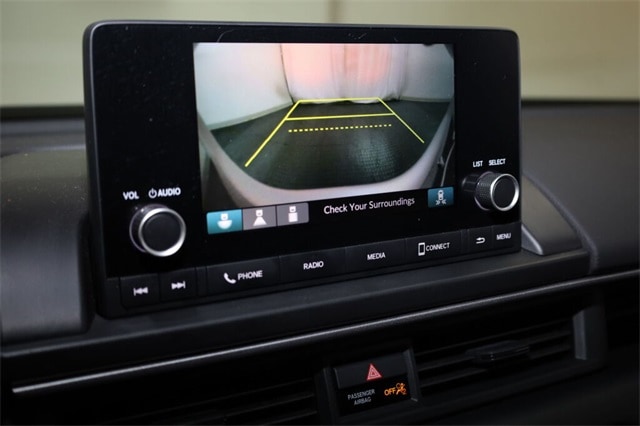 Thumbnail: 2023 Honda Pilot - 15