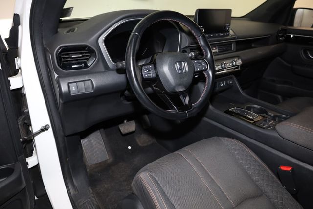 Thumbnail: 2023 Honda Pilot - 2