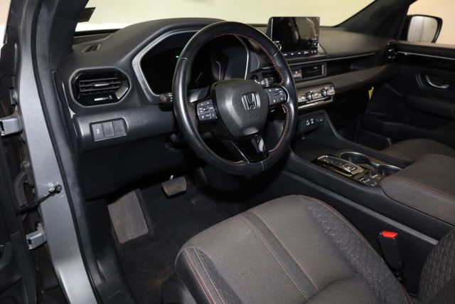 Thumbnail: 2025 Honda Pilot - 2