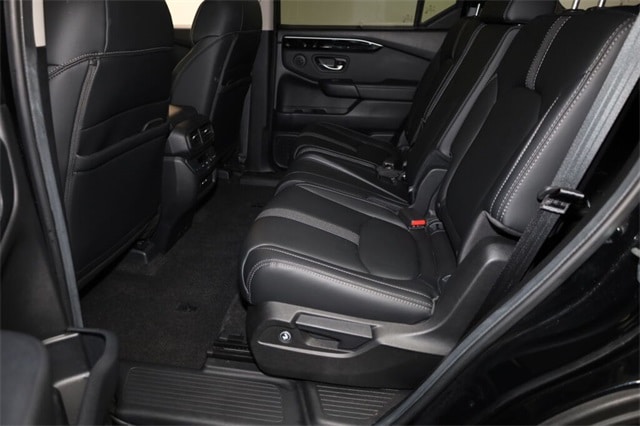 Thumbnail: 2024 Honda Pilot - 12