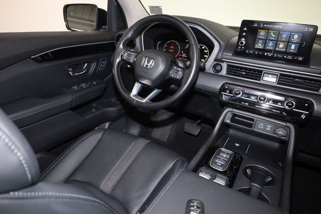 Thumbnail: 2023 Honda Pilot - 13