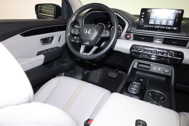 Thumbnail: 2025 Honda Pilot - 13