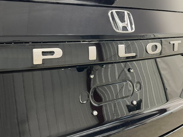 Thumbnail: 2026 Honda Pilot - 14