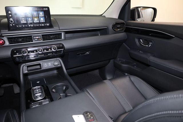 Thumbnail: 2023 Honda Pilot - 29