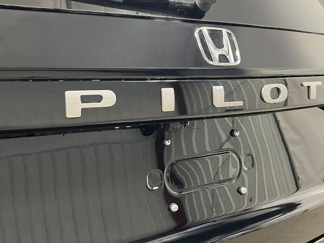 Thumbnail: 2026 Honda Pilot - 17