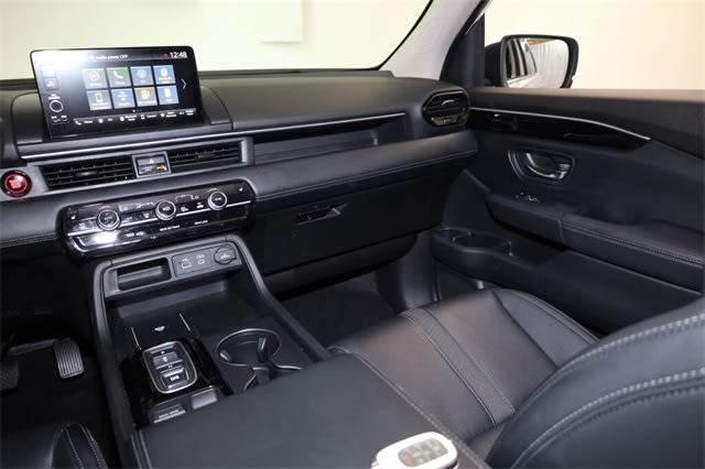 Thumbnail: 2023 Honda Pilot - 28