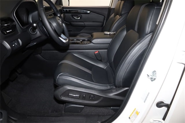 Thumbnail: 2023 Honda Pilot - 10