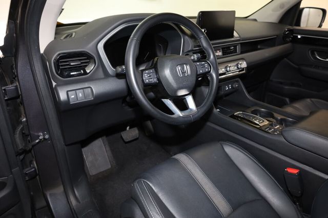 Thumbnail: 2023 Honda Pilot - 2