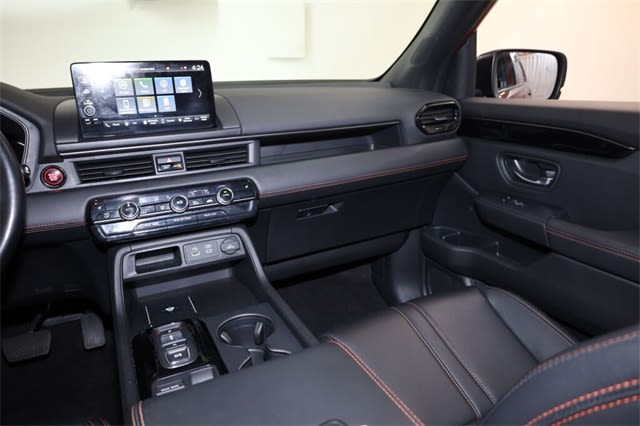 Thumbnail: 2024 Honda Pilot - 14