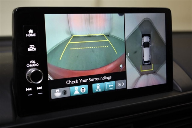 Thumbnail: 2024 Honda Pilot - 15