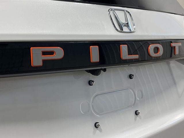 Thumbnail: 2026 Honda Pilot - 13