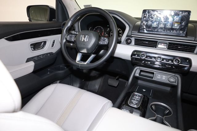 Thumbnail: 2024 Honda Pilot - 13
