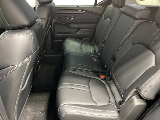 Thumbnail: 2026 Honda Pilot - 13