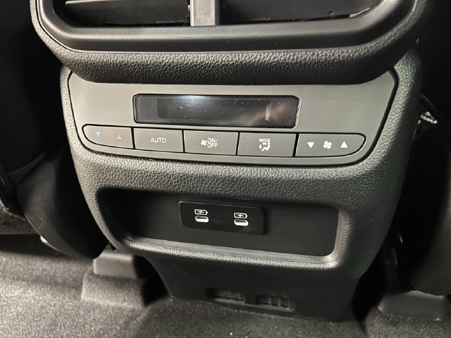 Thumbnail: 2026 Honda Pilot - 28