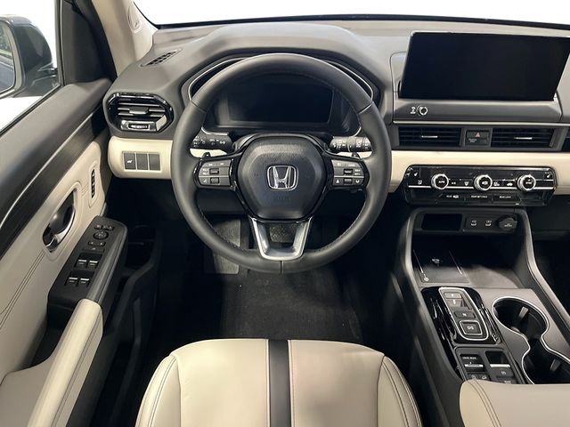 Thumbnail: 2026 Honda Pilot - 10