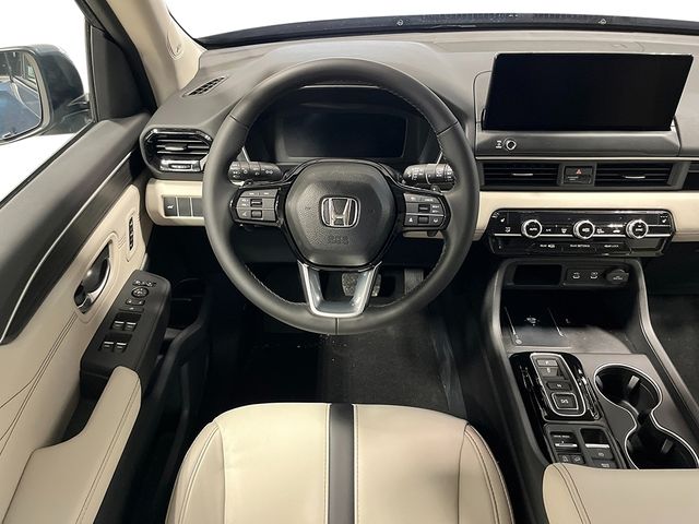 Thumbnail: 2026 Honda Pilot - 10