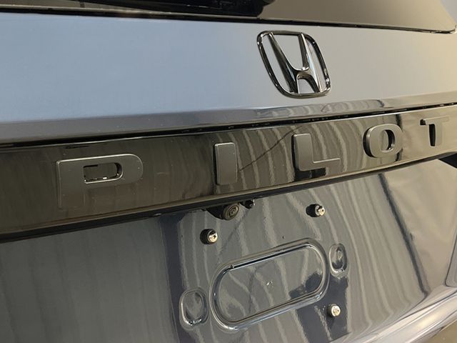 Thumbnail: 2026 Honda Pilot - 18