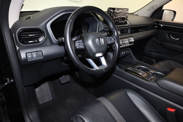 Thumbnail: 2023 Honda Pilot - 2
