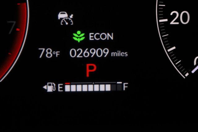 Thumbnail: 2023 Honda Pilot - 17