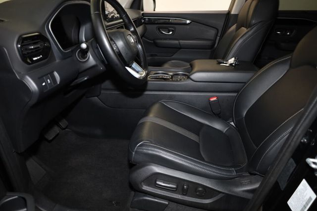 Thumbnail: 2023 Honda Pilot - 10