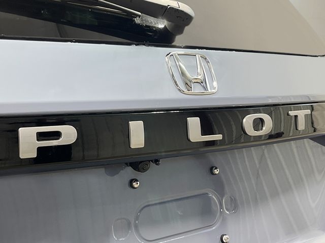 Thumbnail: 2026 Honda Pilot - 18