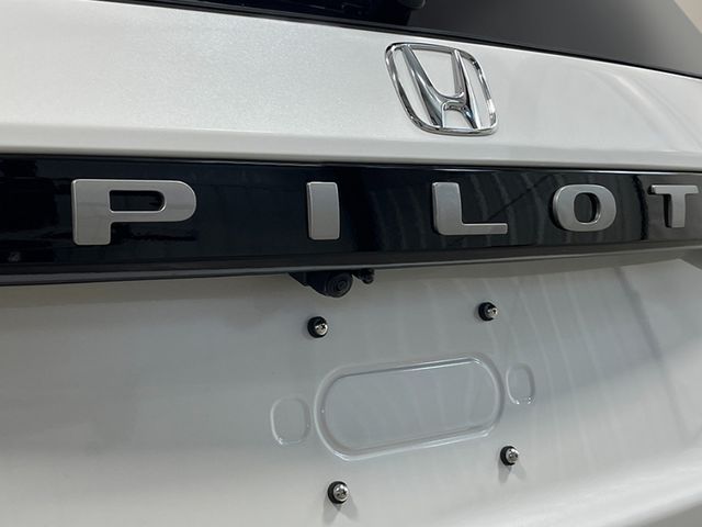 Thumbnail: 2026 Honda Pilot - 13