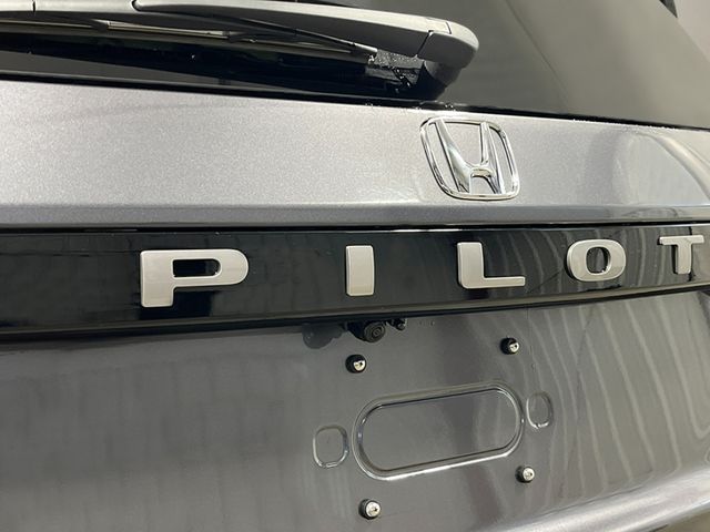 Thumbnail: 2026 Honda Pilot - 18