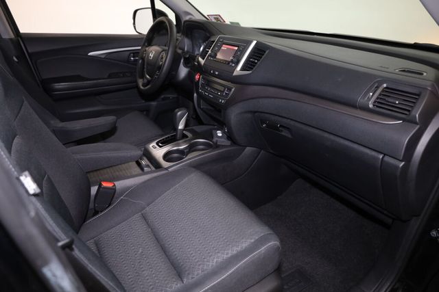 Thumbnail: 2019 Honda Ridgeline - 36