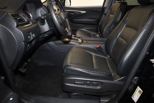Thumbnail: 2019 Honda Ridgeline - 10