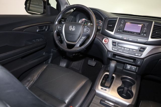 Thumbnail: 2019 Honda Ridgeline - 13
