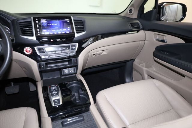 Thumbnail: 2020 Honda Ridgeline - 31