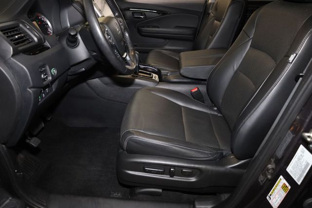 Thumbnail: 2019 Honda Ridgeline - 10