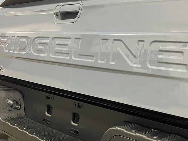 Thumbnail: 2026 Honda Ridgeline - 16