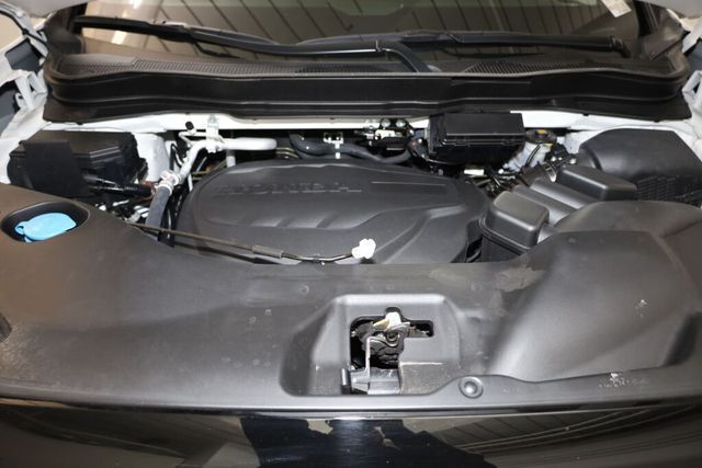 Thumbnail: 2023 Honda Ridgeline - 8