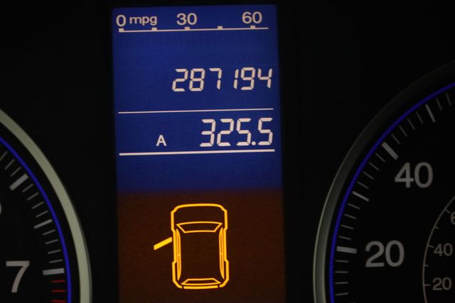 Thumbnail: 2011 Honda CR-V - 16