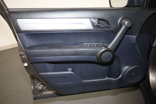 Thumbnail: 2011 Honda CR-V - 26