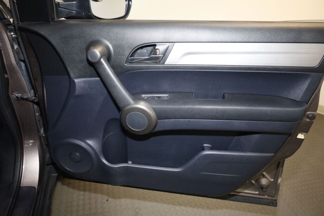 Thumbnail: 2011 Honda CR-V - 31