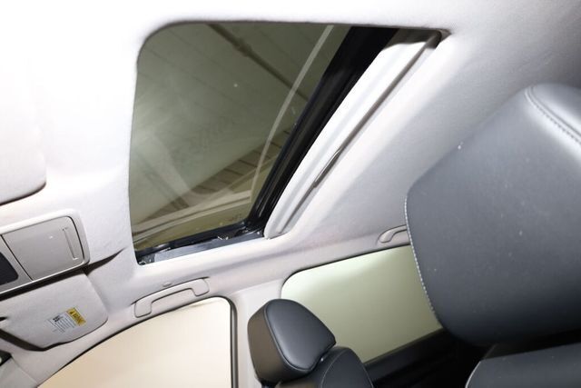 Thumbnail: 2023 Honda CR-V - 31