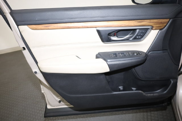 Thumbnail: 2017 Honda CR-V - 27