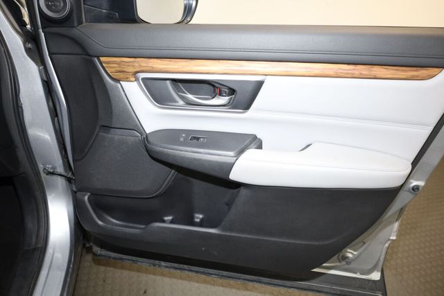 Thumbnail: 2017 Honda CR-V - 37