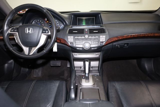 Thumbnail: 2011 Honda Accord Crosstour - 14