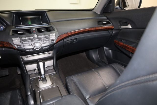 Thumbnail: 2011 Honda Accord Crosstour - 29