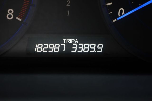 Thumbnail: 2011 Honda Accord Crosstour - 17