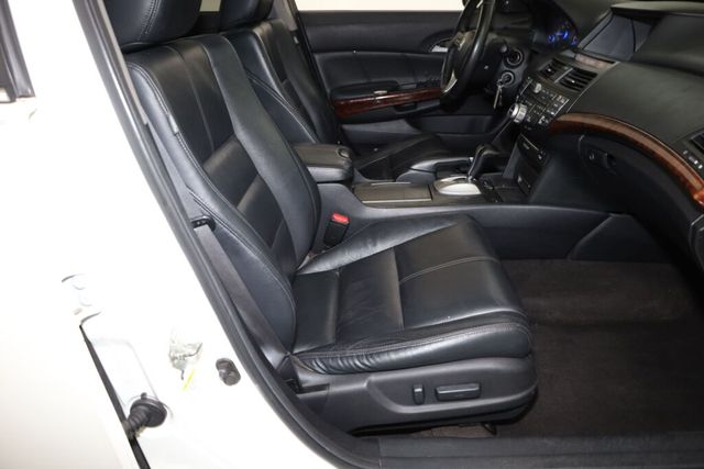 Thumbnail: 2011 Honda Accord Crosstour - 36